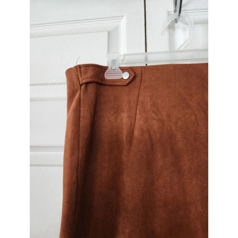 AGNES Orinda Brown Ultrasuede Skirt